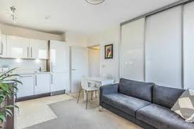 Stylish one bedroom apartment located on the third floor within the sought after conran building located in the popular northern quarter close to manchester city centre. Cheap Flats Apartments For Rent In Manchester Greater Manchester Loot