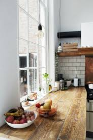Freenom World Cuisine Blanche Et Bois Cuisine Moderne Cuisine Salle A Manger