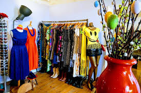 44,091 used mercedes benz cars for sale from germany. Best Vintage And Second Hand Apparel Shops In Berlin Awesome Berlin