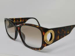 Lunette De Soleil Loupe Christian Dior En 2020 Lunettes De Soleil Lunettes Dior