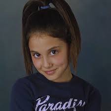 Ariana grande pulled her hair half up into braided pigtail buns in this september 2014 instagram photo. The Evolution Of Ariana Grande S Ponytail Stylebistro