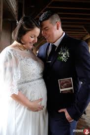 Brautkleider online shop, schneller versand. Berichte 2020