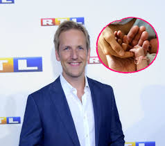 „wir können es nicht fassen, dass du nicht mehr da bist. Baby Uberraschung Jan Hahn Ist Wieder Papa Geworden Promiflash De