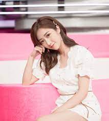 Check spelling or type a new query. ä½•ä¾å©·regina Ho Facebook