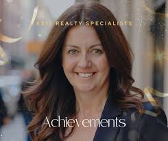 Brandy Hector's Instagram, Twitter & Facebook