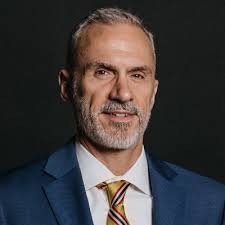 Peter Cifichiello (@businesslawpete)