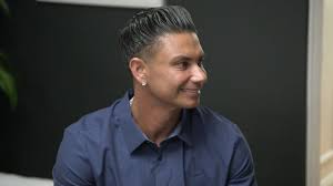Reality tv star pauly d, who has become known for carefully gelled hair over the last 10 years, just posted a tiktok video showing his natural hairstyle. Flying Solo On Family Vacation 6 Reasons Why Pauly D Is Totally Dateable Mtv