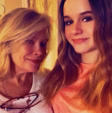 Hair stylist in Lake Charles or surrounding areas