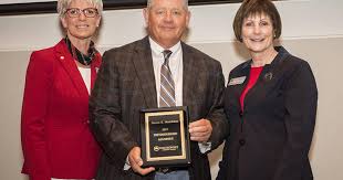 Steven R. Henrickson named Waubonsee's Distinguished Alumnus