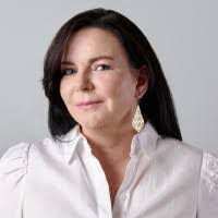 Cat Graham's Instagram, Twitter & Facebook