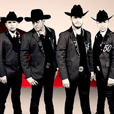 Letra De Aunque Ahora Estes Con El Calibre 50 Lyrics
