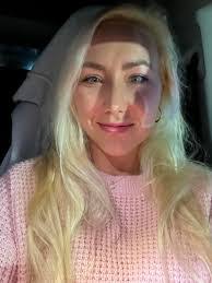 Shauna Newman's Instagram, Twitter & Facebook