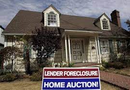Foreclosure Activity Up In The Us Down In La Metro Area Foreclosures Home Loans Foreclosed Homes