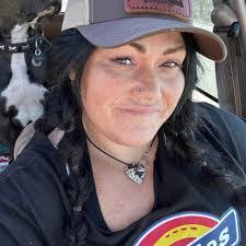 Nancy Gautreau's Instagram, Twitter & Facebook