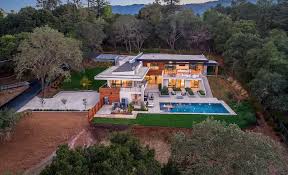 Woodside has a variety of habitat types including california oak woodland and riparian zones. 15 Million Contemporary New Build In Woodside California Homes Of The Rich