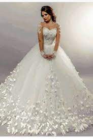 Damen, die gerne das tanzbein schwingen, brauchen natürlich ein passendes outfit. Dresses2019 Elegante De La Boda Con Las Mangas Largas Una Linea De Capilla De La Cucharada Vestido De Novia Perfecto Vestidos De Boda Vestidos Largos Para Boda