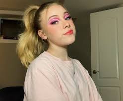 Amy Singer (@amysmakeupcorner) • Instagram photos and videos