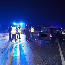 Es tut mir sehr leid, aber ich muss den termin absagen. B3 Bei Bad Vilbel 20 Jahrige Stirbt Nach Unfall Wendemanover Missgluckt Bad Vilbel