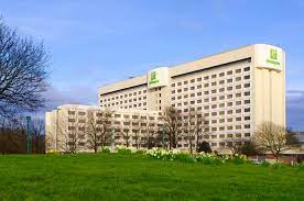 The holiday inn m4 j4 is a 4 star hotel just 2 miles from heathrow airport. Holiday Inn London Heathrow M4 Jct 4 73 8 3 Updated 2021 Prices Hotel Reviews West Drayton Greater London Tripadvisor