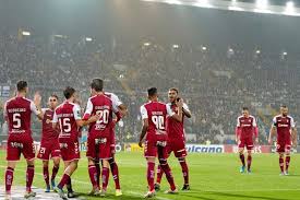 O sporting clube de braga, frequentemente tratado por apenas sporting de braga, braga ou pelo acrónimo scb, é um clube desportivo fundado oficialmente… Sporting Clube De Braga Domina Em Toda A Linha E Vence Em Guimaraes Antena Minho