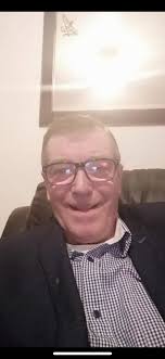 Good afternoon! I was wondering if someone could help me with this photo. I  would love to use at my mom memorial service