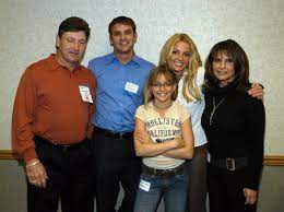 Britney spears called for her father to be jailed on wednesday during a dramatic family court hearing — as she begged for an end to the abusive conservatorship that has governed her life. 7mmivwxfrj0udm