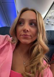 Dustin Mooney Singer