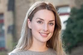 Ellen Cottingham's Instagram, Twitter & Facebook