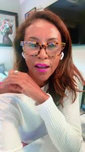 Monique Salas (@bougiehippy79)