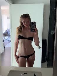 Marley Wynn on X: who hasnt gotten a free nudy in dms today 😭 i wont  leave ya hanging if u say me t.col02jkunq8i  X