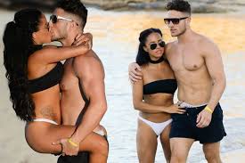 The beach's 5th arrival causes chaos for jemma. Ex On The Beach Stars James Moore And Olivia Walsh Put On An X Rated Display After Rekindling Their Romance Mirror Online