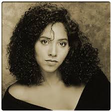 Danielle Pratt's Instagram, Twitter & Facebook