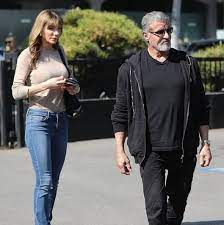 Сильвестр сталлоне (sylvester stallone) — знаменитый американский актёр, режиссёр, сценарист и продюсер. 14 Fevrier 2020 Fanpage Fanclub De Sylvester Stallone Facebook