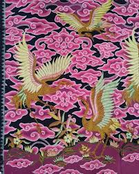 Motif batik megamendung merupakan salah satu ciri khas batik cirebon. Motif Batik Cirebon Filosofi Sejarah Dan Penjelasannya Lengkap
