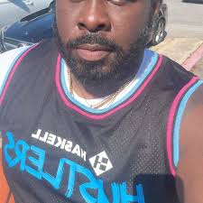 Here's your chance to own TRUE LUXURY in Iron Horse Ranch!! 🐎 Located in  Edmond Oklahoma, right outside of Oklahoma City! Don't Miss this rare  opportunity with this custom designed home