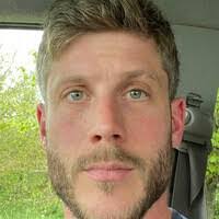 Nathaniel Dove's Instagram, Twitter & Facebook