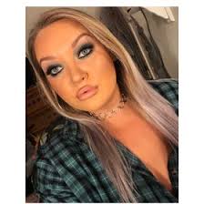 Robyn McCarthy (tweeedledeee)