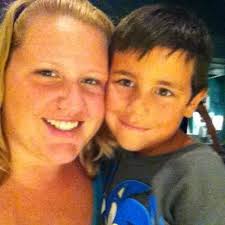 Aimee Mata's Instagram, Twitter & Facebook