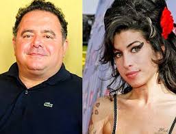 Leo Jaime sobre Amy: 'Infelizmente existe um fascínio por artistas que  estrebucham em cena'