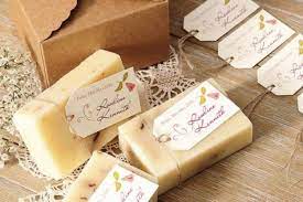 La mejor manera de demostrarles que aprecias su asistencia. 11 Regalos Originales Para Los Invitados De Tu Boda