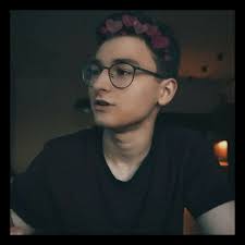 наш корабль идет ко дну помоги мне я утону Pin Ot Polzovatelya V L A D O S Na Doske Braen V 2020 G Portret Illyustraciya Pevcy Illyustracii Art