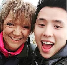 The gorgeous Gillian Wright...