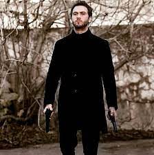 يعد المسلسل التركي الحفرة أو çukur باللغة التركية من المسلسلات المدبلجة التي تصنف ضمن مسلسلات الدراما والأكشن والإثارة إسطنبول الأكثر خطورة، وقدكان لهذا الحي عدة قوانين مفروضة من قبل عائلة كوشوفالي، ومن. Ø§Ù„ÙØ®Ø§Ø§Ù…Ø© ÙƒÙ„Ù‡Ø§Ø§ ÙÙŠ Ø§Ù„ØµÙˆØ±Ø© Ø­Ø¨ÙŠØª Ø§ÙˆØ¶Ø­Ø­ Ù…Ø³Ù„Ø³Ù„ Ø§Ù„Ø­ÙØ±Ø© Cukur Facebook