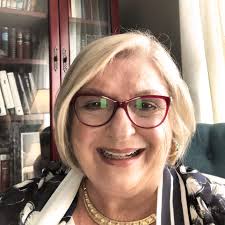 Donna Policastro's Instagram, Twitter & Facebook