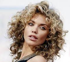 Funky curly pixie hairstyle with highlights. Funky Hairstyles Curly Hair Styles Haircuts For Curly Hair Curly Hair Styles Hair Styles