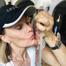 People often ask me which was my favorite cover. Well that is the easiest  answer of all time…. It was this one! June 1985, just after my first Ms.  Olympia. It's my