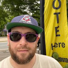 Aaron Manton (@aaronmanton) • Instagram photos and videos