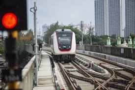 Kata kata keren banget dari mantan aktor terkenal ini tepat sekali kamu gunakan sebagai kalimat motivasi. Bumn Barata Indonesia Bangun Pabrik Roda Kereta Api Senilai Rp 500 M Bisnis Katadata Co Id