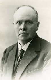 Inventarisatie grafzerken Martinikerk** Een bijzonder project in 2024 v/h  HCF was het beter in kaart brengen v/d grafzerken in de Martinikerk. De  Hervormde Gemeente Franeker bezat reeds een inventarisatie v/d zerken,  dankzij