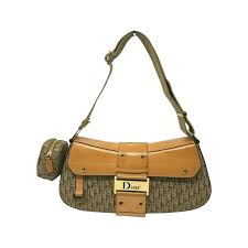 Parcourez notre sélection de sac dior : Sac Dior Colombus Vintage From Vestiaire Collective On 21 Buttons